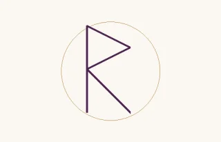 Raidho · el signo ᚱ: un asta con un ángulo cerrado arriba y una pierna oblicua abajo, dentro de un círculo fino